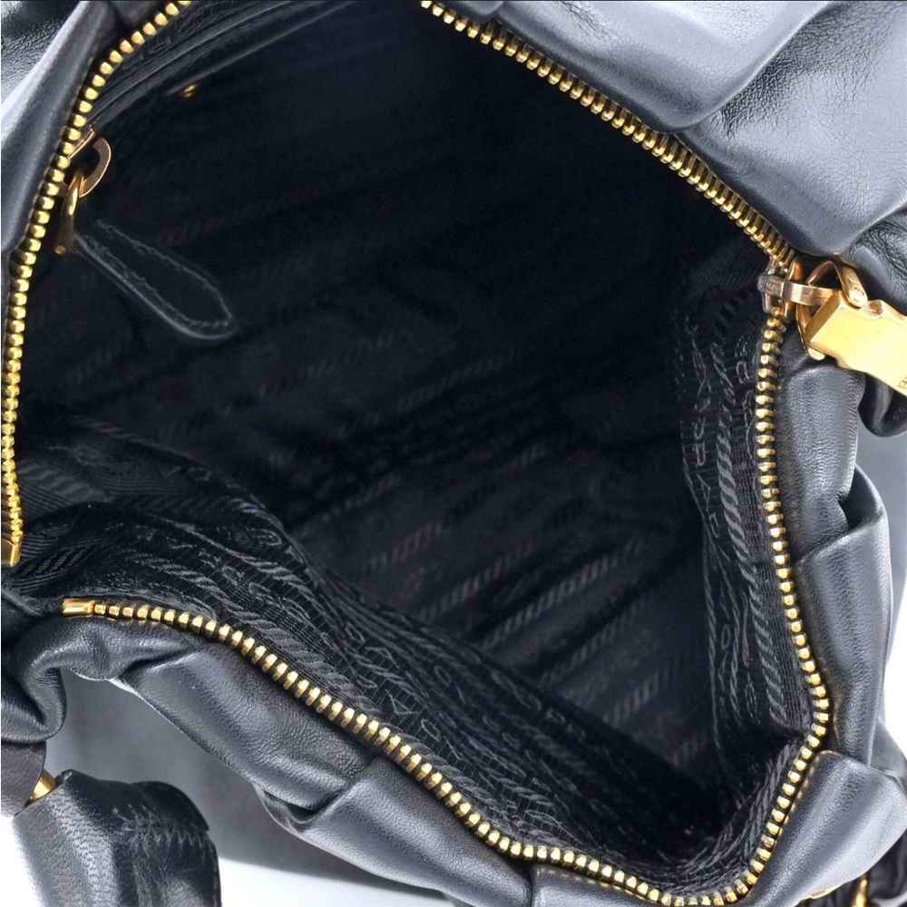 Vintage Prada black leather handbag - PRISTINE Y2K Rare Archive - Picture 9 of 11